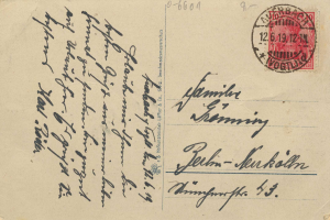 Alte deutsche Postkarte mit einem roten Stempel und der Aufschrift "Gesimnacks & Co. & Co."