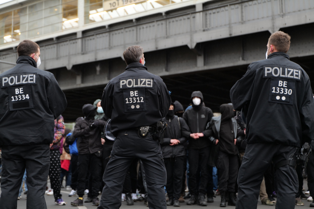 Rot-Grün setzt neue radikale Verordnung durch